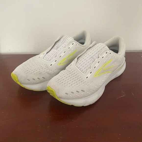 Brooks | Shoes | Brooks Athletic Shoes White And Yellow  display picture 3
